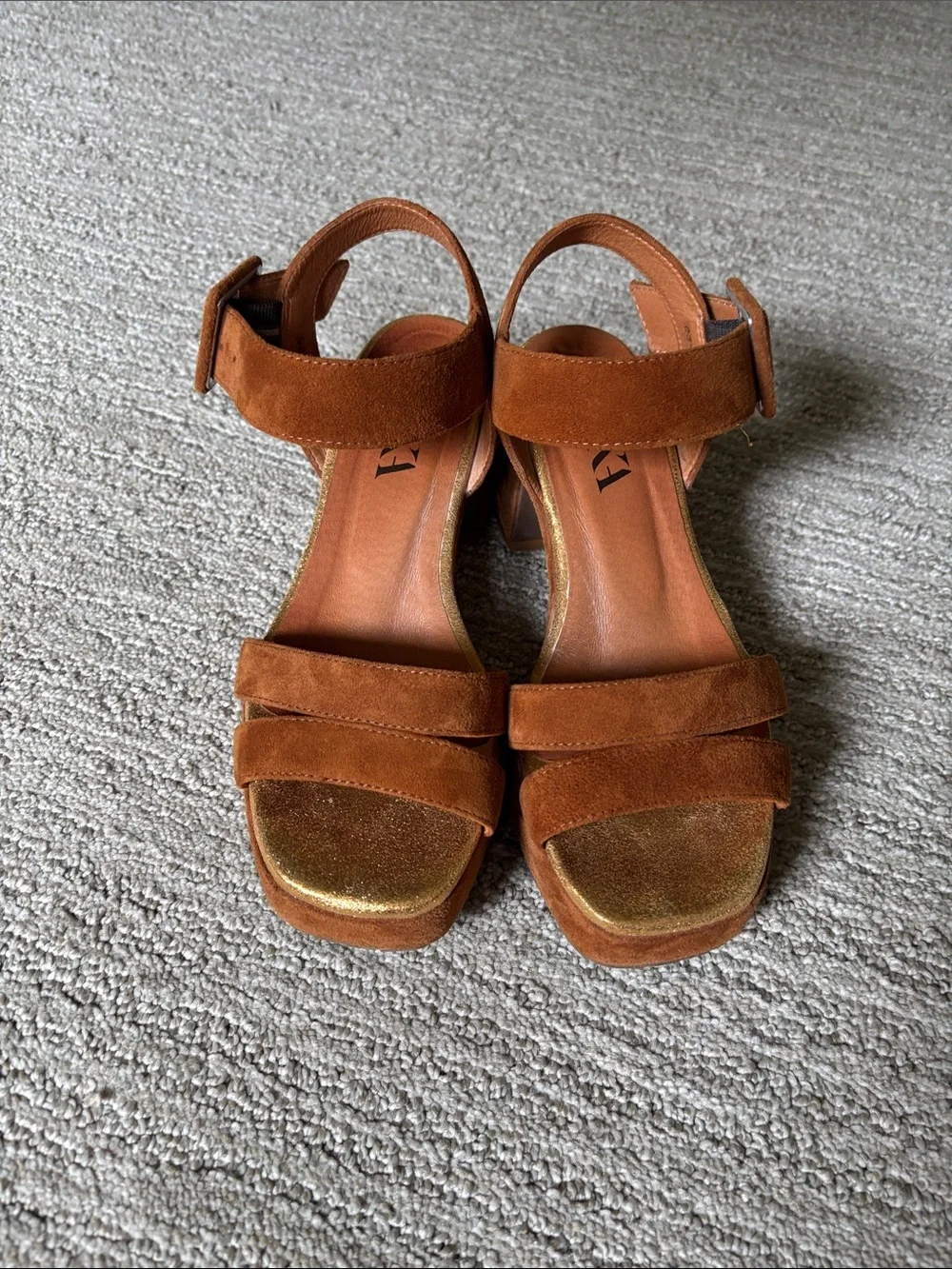 Platform Block Heel Sandals Flora in Rust Brown by Esska size 36 (US 6)